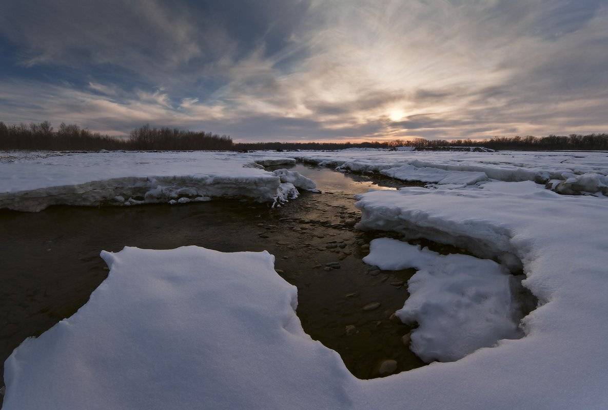 февраль, окна, река, лаба, Николай Мысливцев