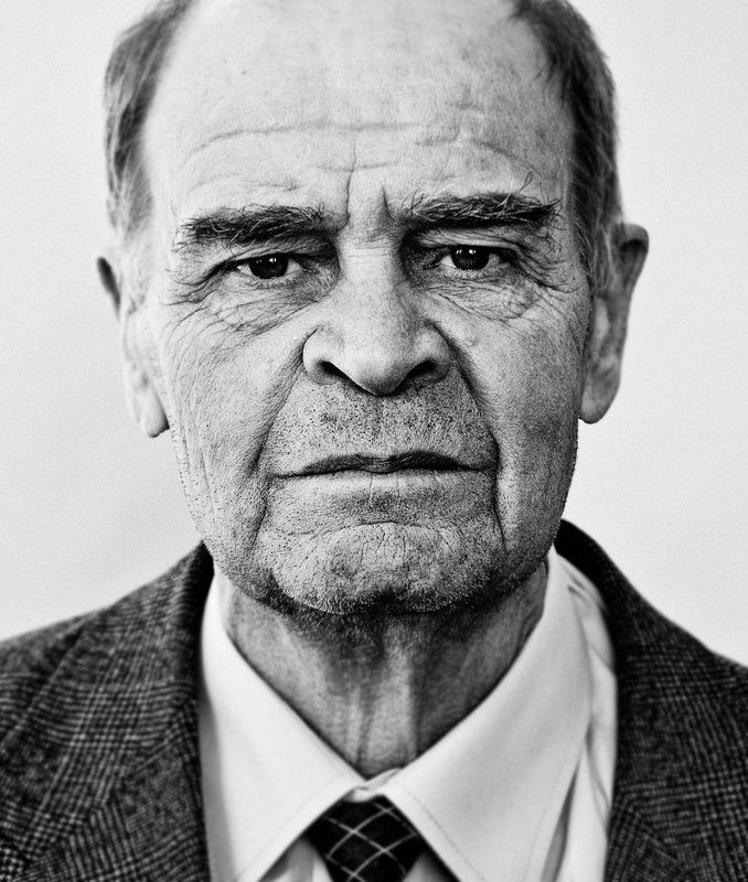 Портрет фото превью