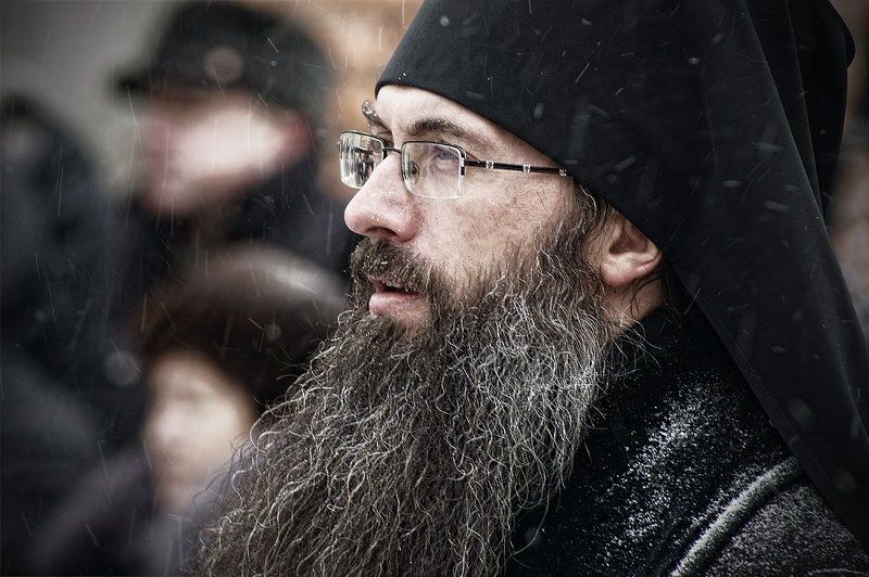 Епископ фото превью