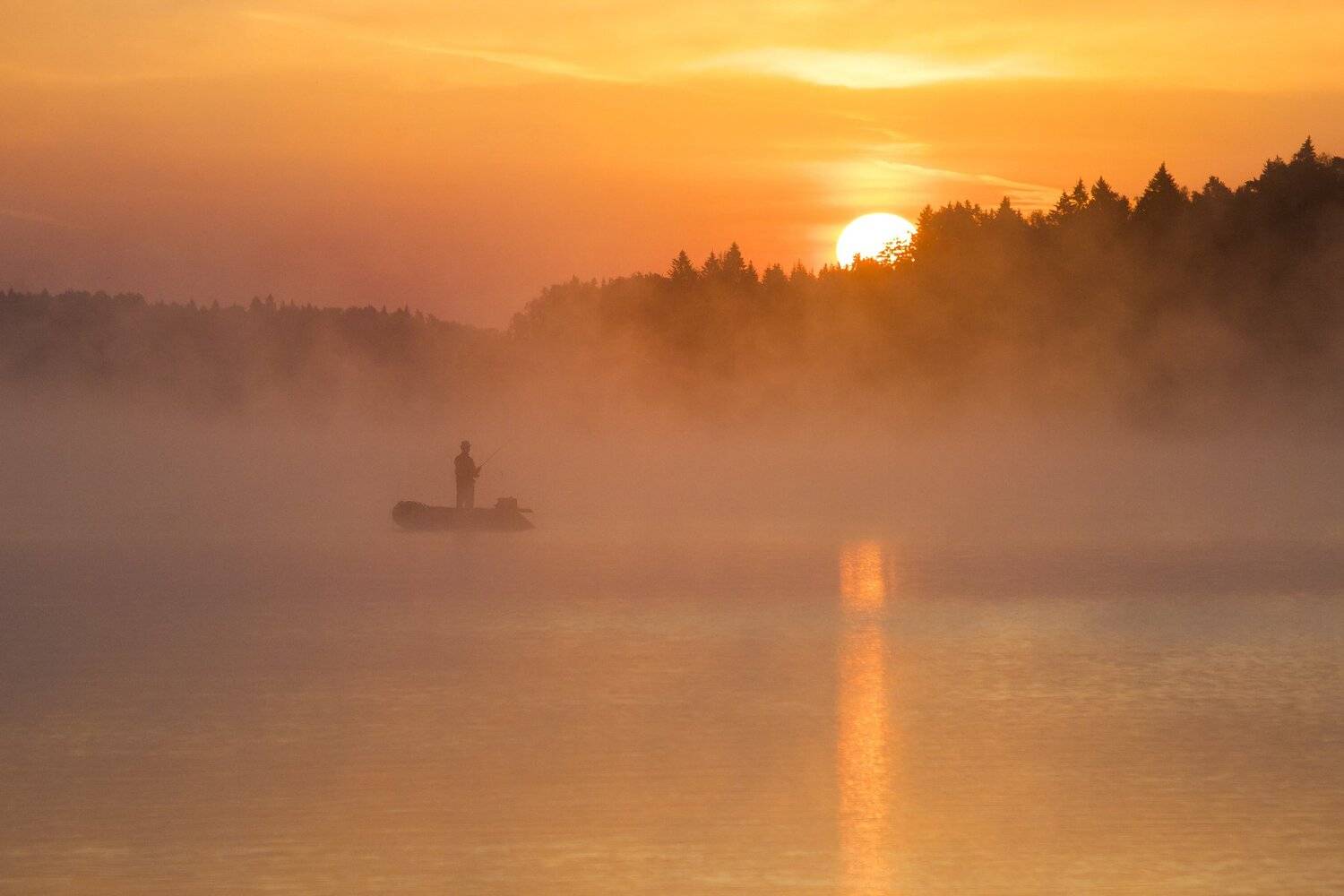 утро, туман, рассвет, рыбак, солнце, озеро, Александр Кыров