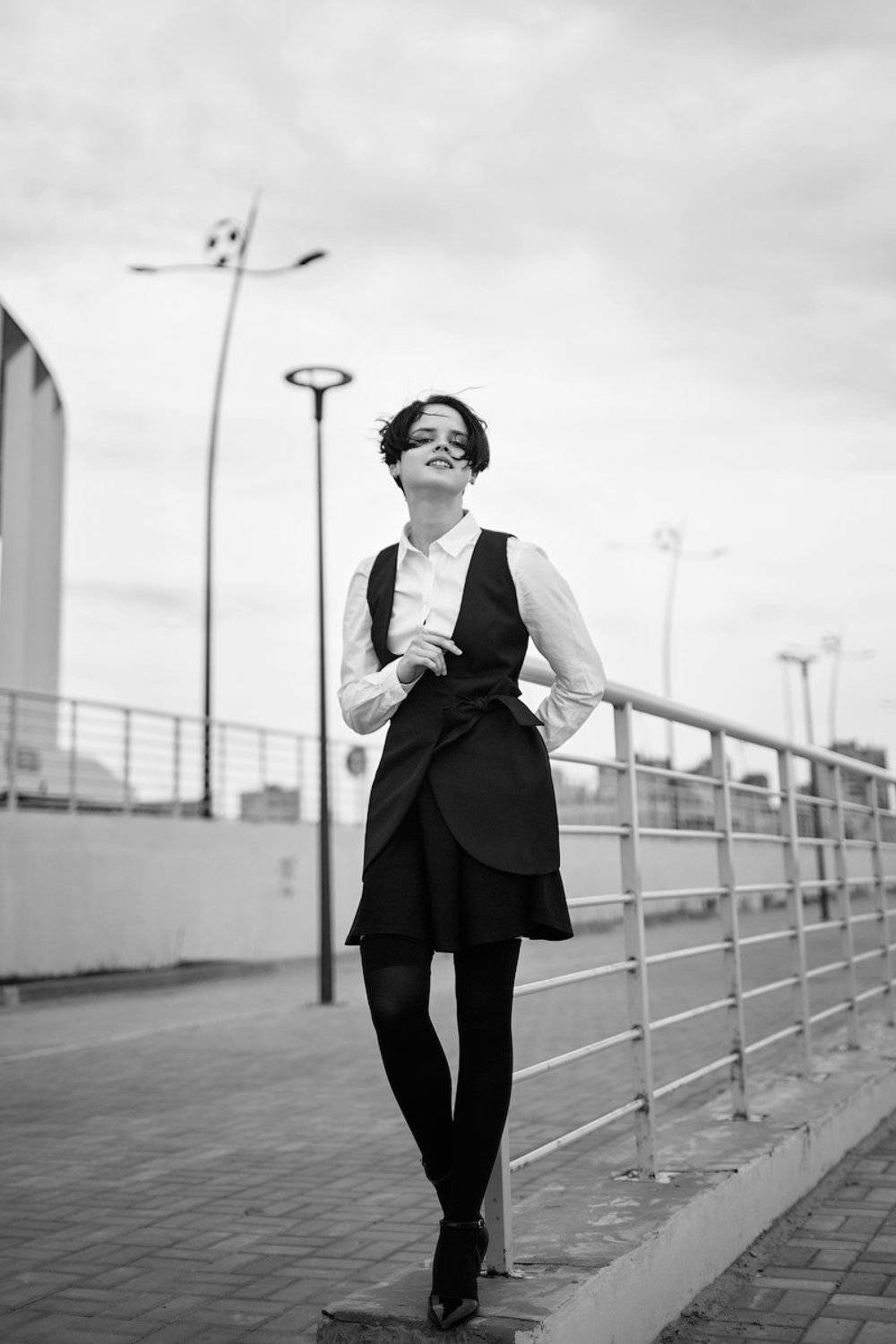 портрет девушка, Михаил Корнилов