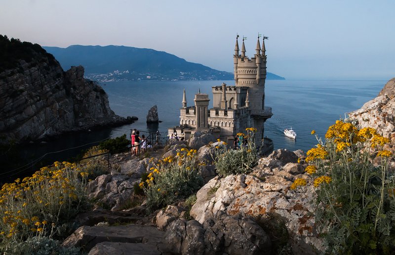 море, крым, ласточкино гнездо б/н фото превью