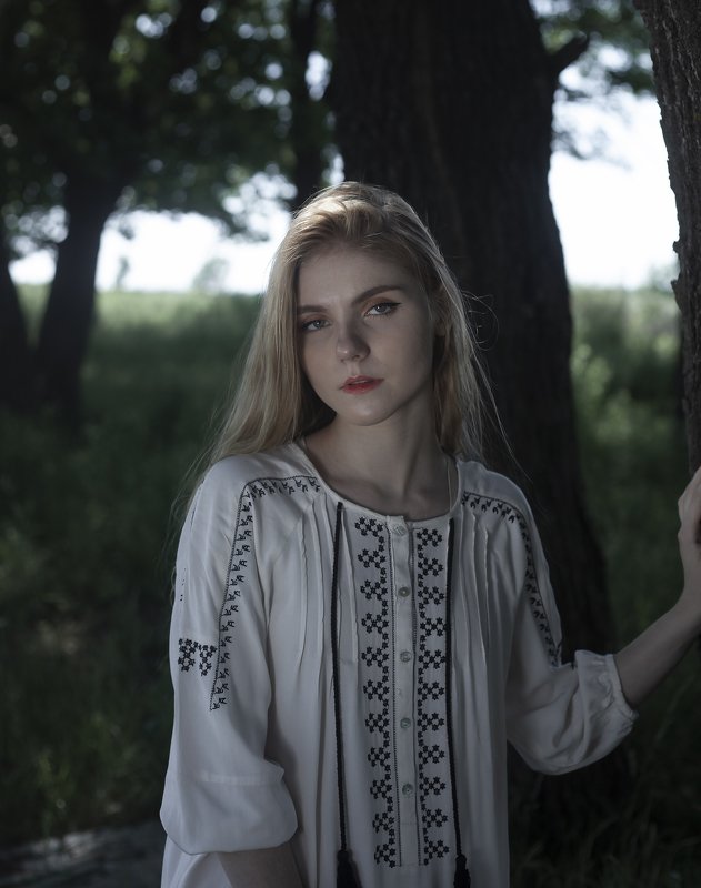 portrait,girl,beautiful,summer,fashion,screatives,hine,девушка,портрет,лето,июнь,june,color,field,beautifulgirl,fashionillustration,fashiongirl,summerlove,summer2019,лето2019,цвета,началолета. Hot June # 2 фото превью