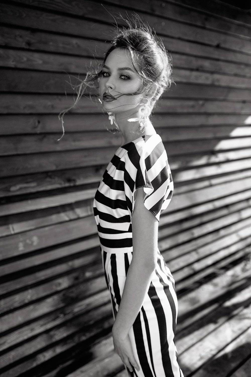 портрет девушка, Михаил Корнилов