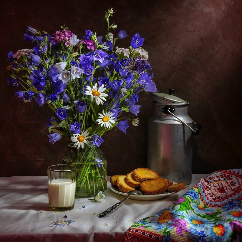 натюрморт, колокольчики,цветы, Колокольчики мои - цветики степные... фото превью