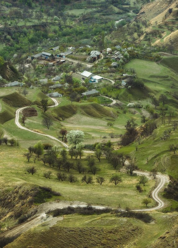 россия, дагестан, кавказ, горы, перевал, амишта, пейзаж, день, весна, село, долина, природа, плато  фото превью