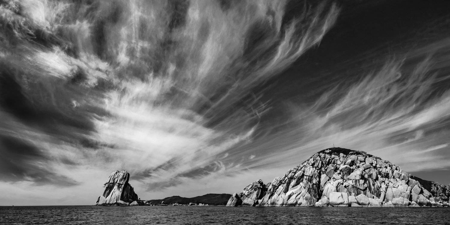 #черно-белое #пейзаж #небо #море #острова # облака, Ольга Мусиенко