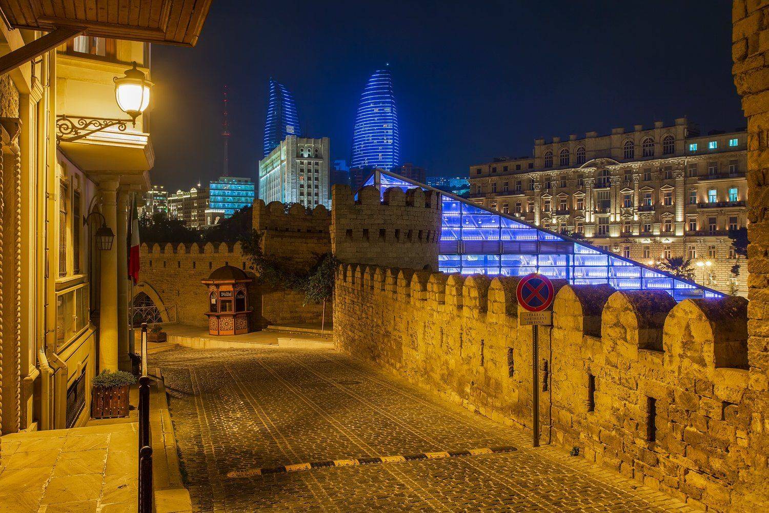 Баку, Азербайджан, город, крепость, стена, старое и новое, Денис Свечников