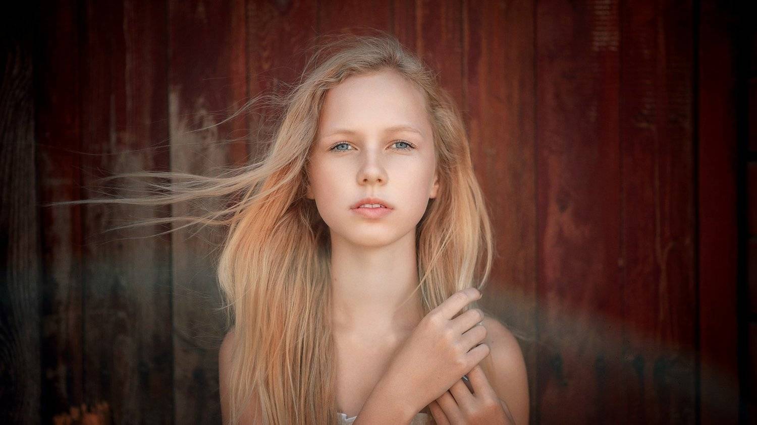 девушка, комната, черный, белый,  печаль ,красота ,грудь, Денис Лыткин