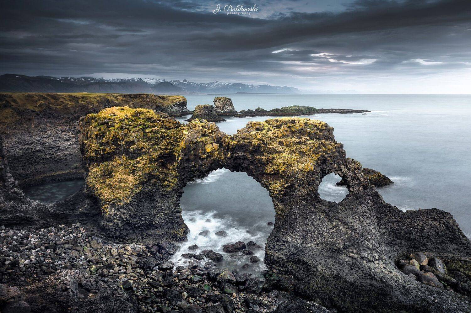 iceland, waves, ocean, rock, coastline, landscape, sunset,, Jakub Perlikowski