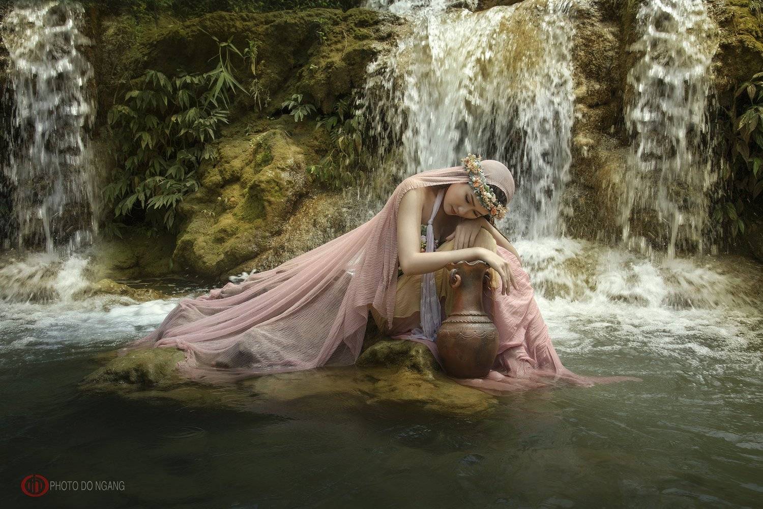 , L&ecirc; Hồng Tuấn