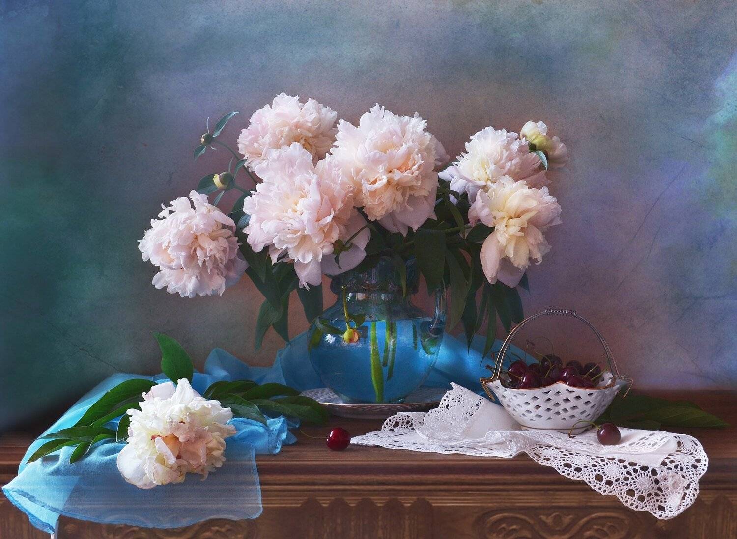 still life,натюрморт,цветы, фото натюрморт, пионы, лето,  июнь,черешня, Колова Валентина