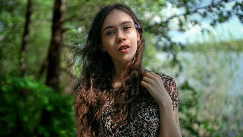 портрет, девушка, нежность, зелень, весна, лето Нежность фото превью
