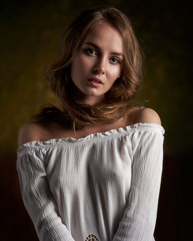 Портрет Кати фото превью