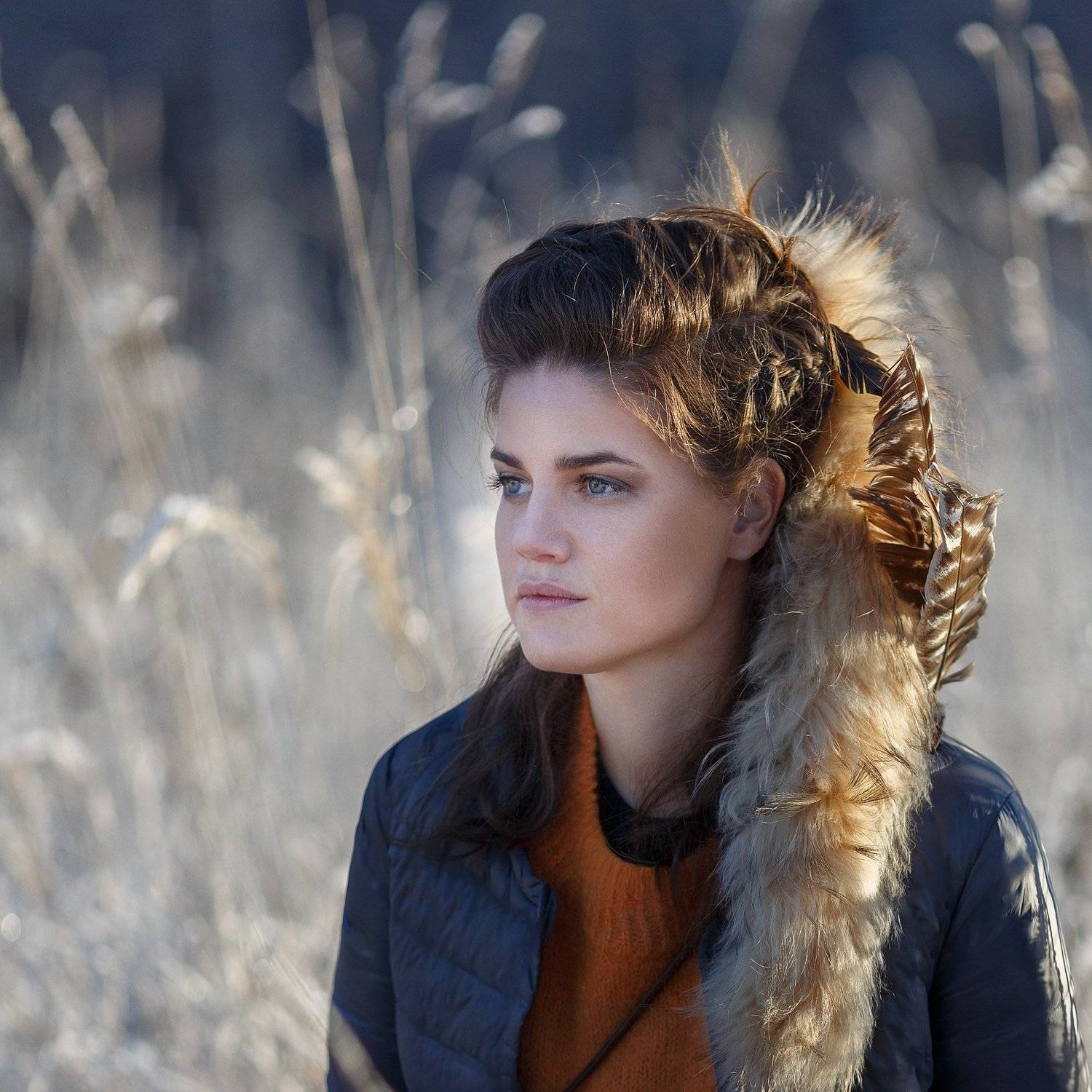 девушка, взгляд, дневной свет, изморозь, осень, амазонка, Оксана Ведмеденко