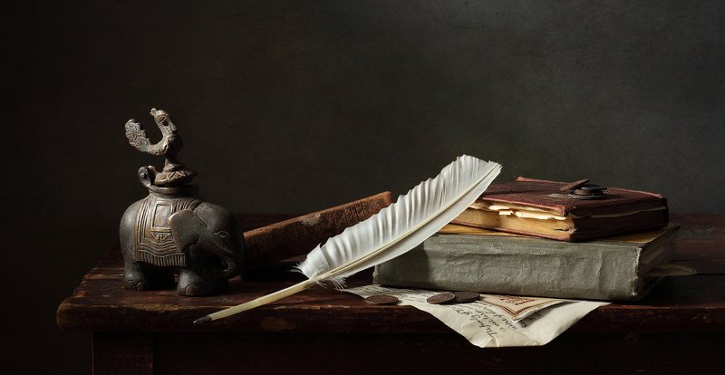 Перо и чернильница фото превью