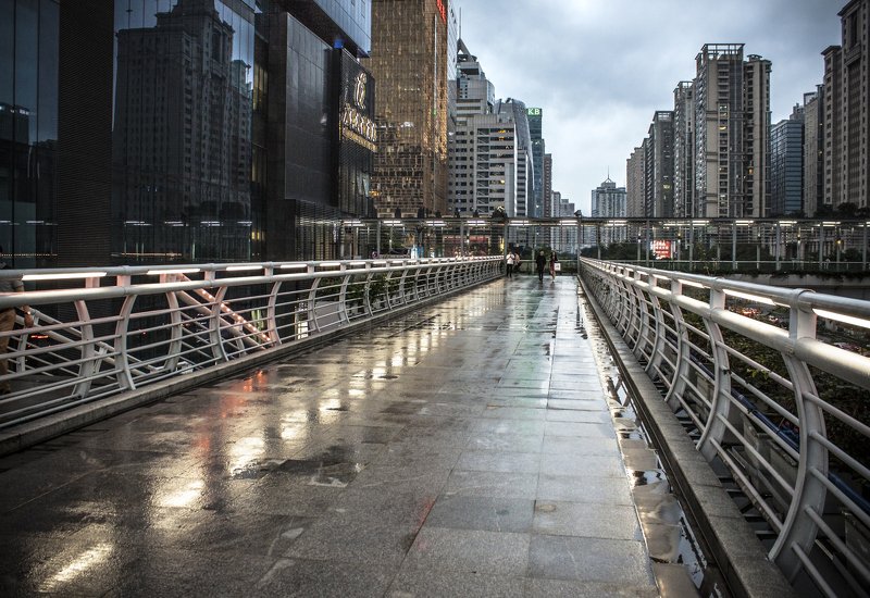 travel, город, небоскребы, вечер Между... фото превью