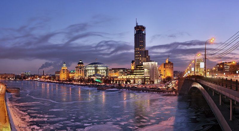 дом музыки, москва, большой краснохолмский мост Дом музыки зимой фото превью