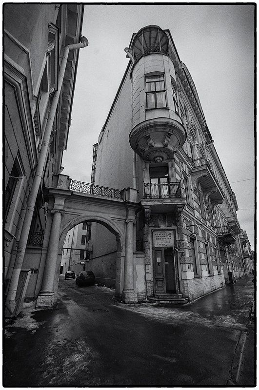 Дворик на Фонтанке фото превью