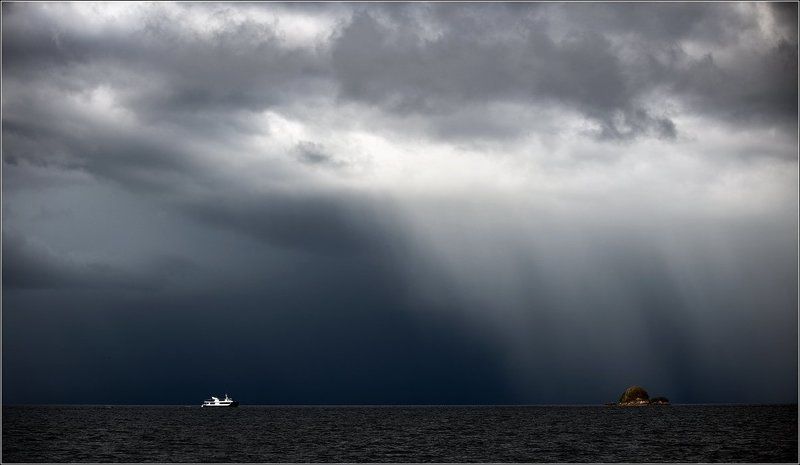 Разверзлись небеса... фото превью