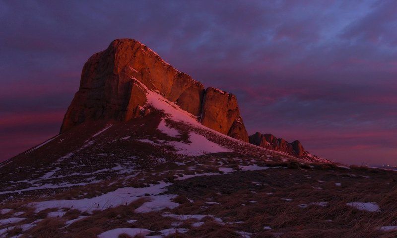 горы, кавказ, рассвет, тхач, зима январь В ПЕРВЫХ КРАСКАХ РАССВЕТА фото превью