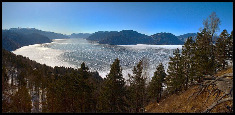 телецкое, озеро Телецкое во льду. фото превью
