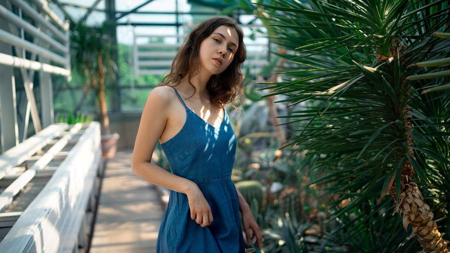 портрет, девушка, нежность, зелень, весна, лето, киев, ботанический сад, жара, тропики, Константин