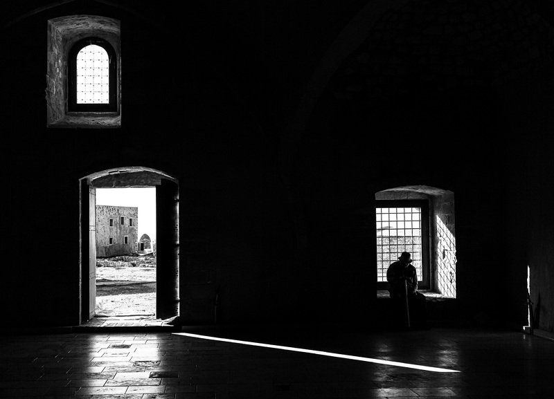 Мысли о былом фото превью