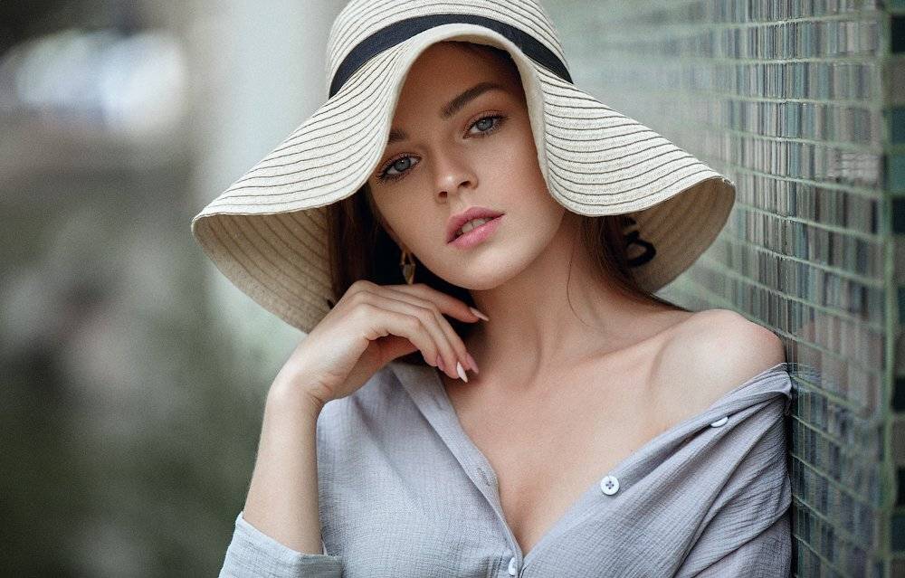 портрет,девушка,шляпки,красотки,лето,улица,прогулка,, Андрей Воронин