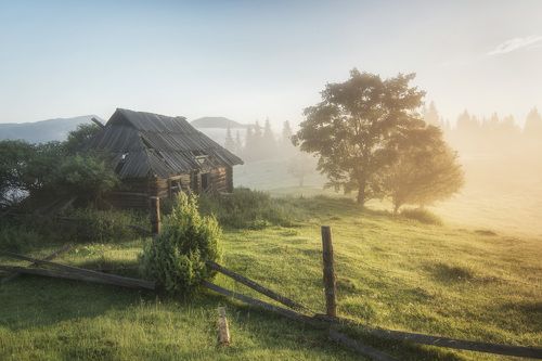 Старая изба
