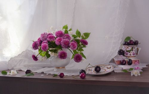 Мир цветов прекрасно–зыбкий...