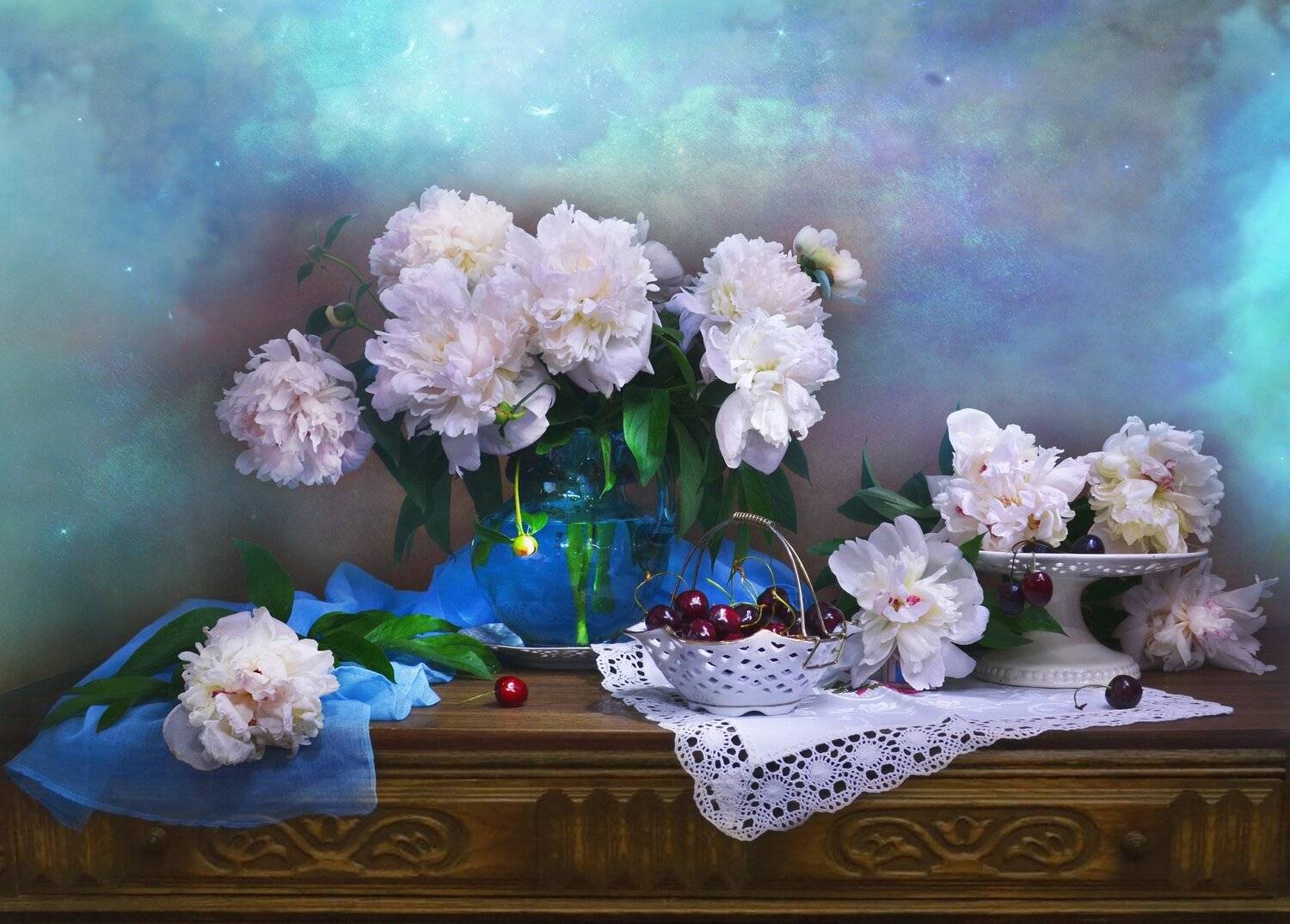 still life,натюрморт,цветы, фото натюрморт, пионы, лето,  июль,черешня, фарфор, Колова Валентина