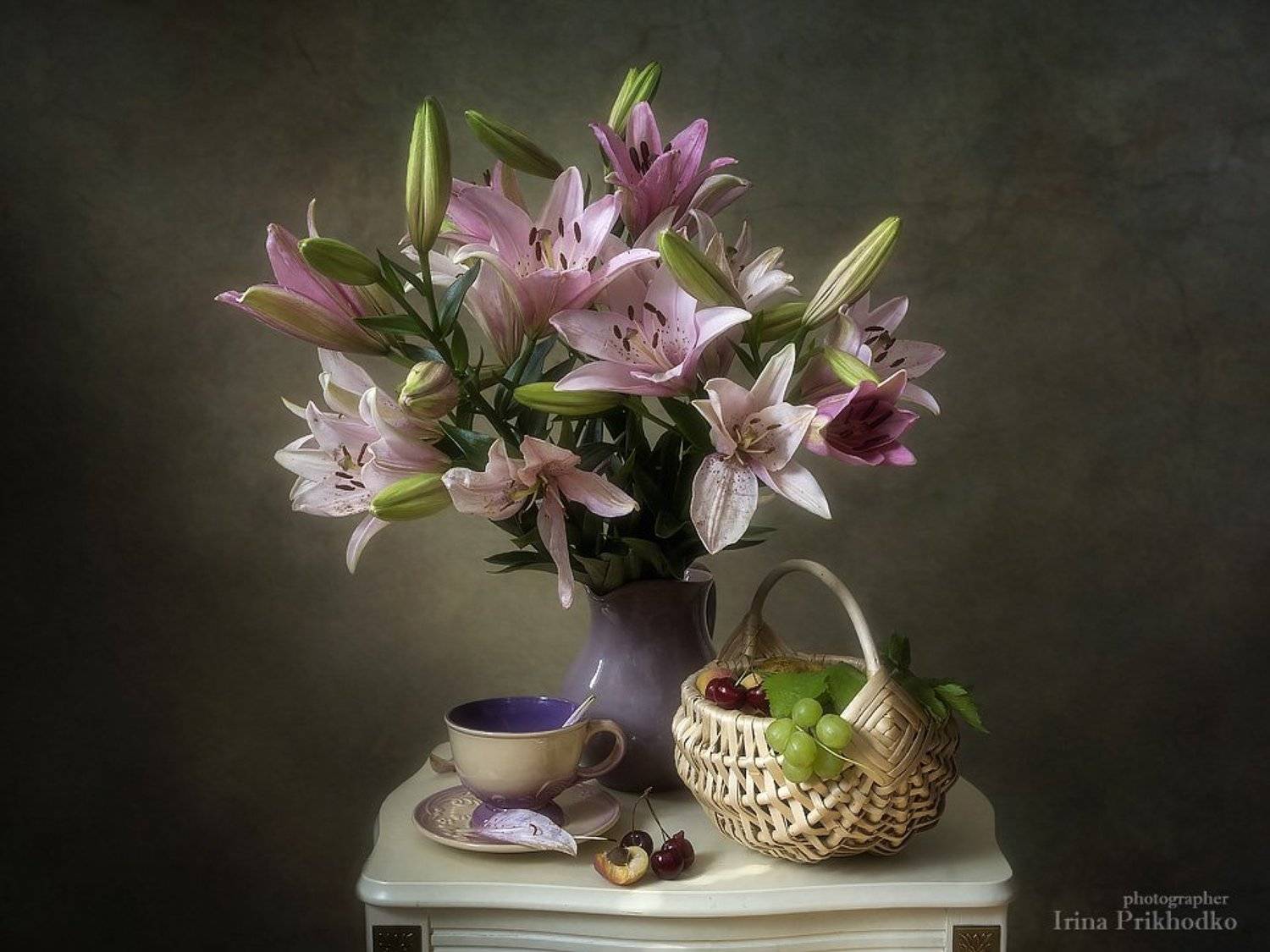 натюрморт, цветы, лето, фрукты, букет, лилии, ретро, винтажный, арт фотография, Ирина Приходько