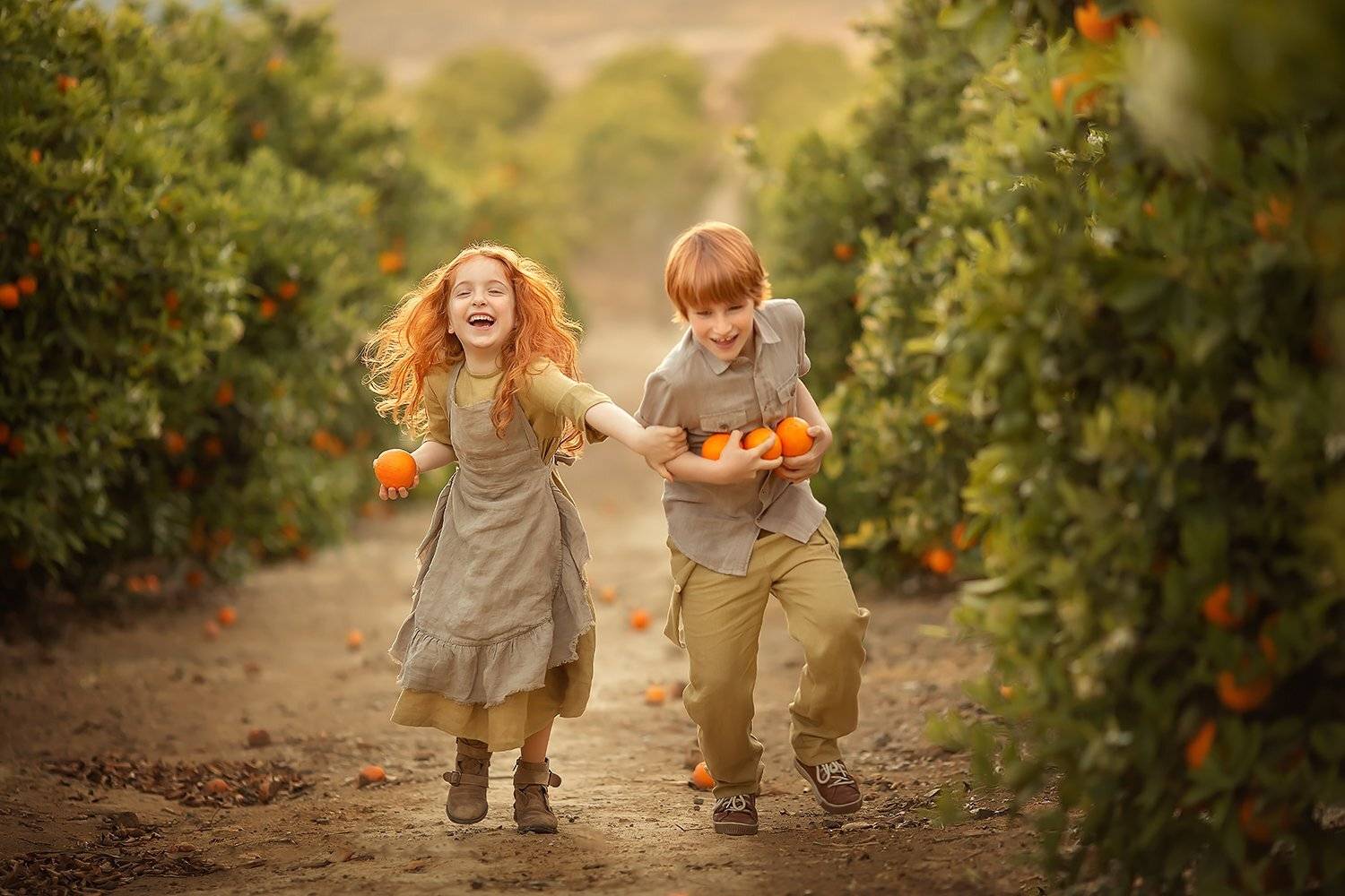 апельсины дружба мальчик девочка улыбка, Екатерина Белоножкина
