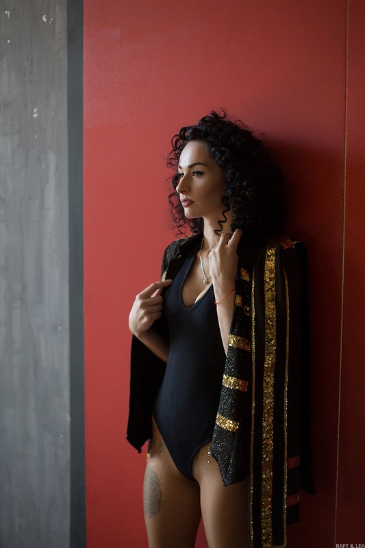 Red фото превью