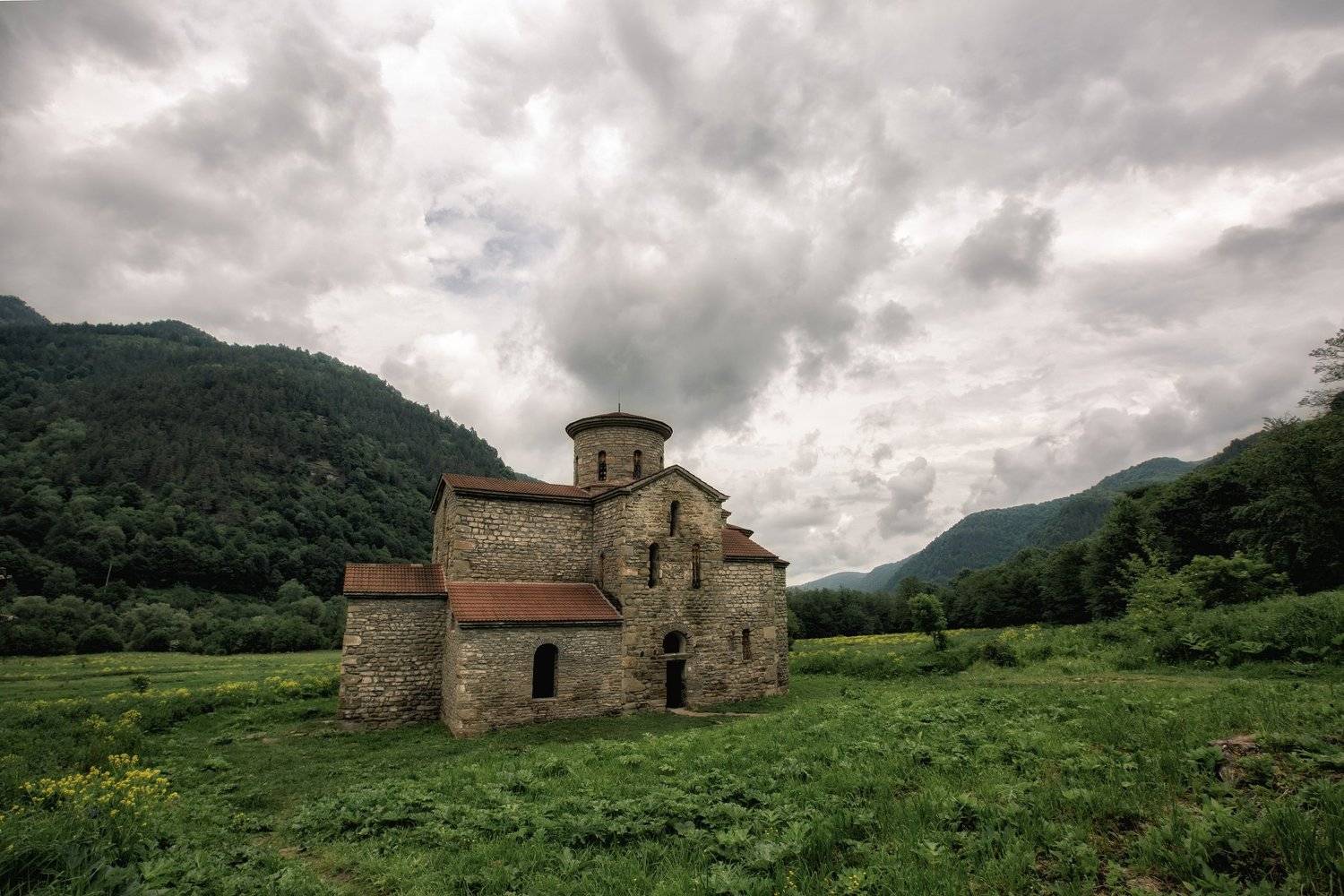 горы, кавказ, храм, церковь, Андрей Горюнов