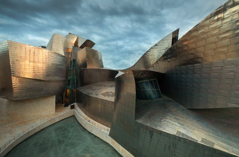 Музей Guggenheim, Bilbao. Музей Guggenheim, Bilbao. фото превью