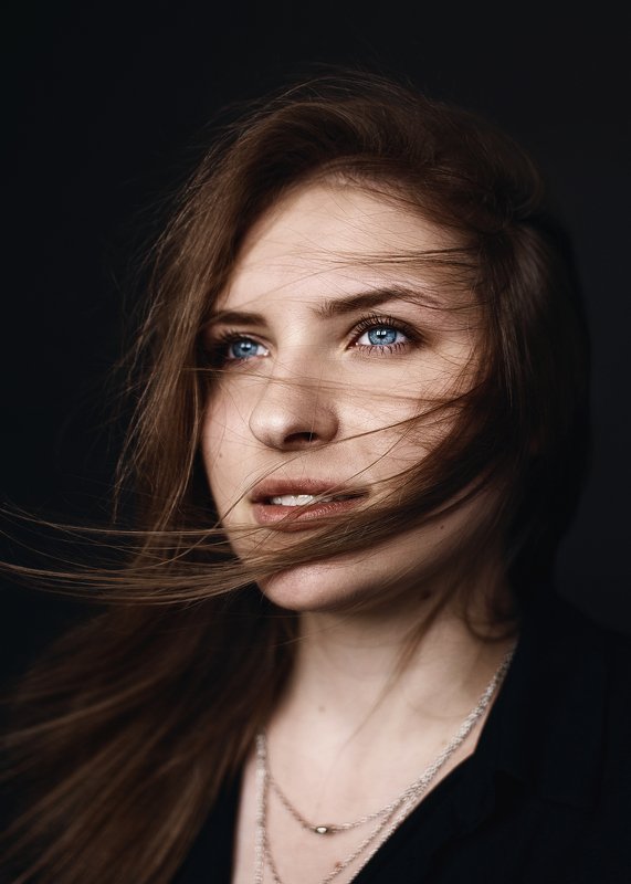 портрет, женский портрет, портрет в студии Настя фото превью