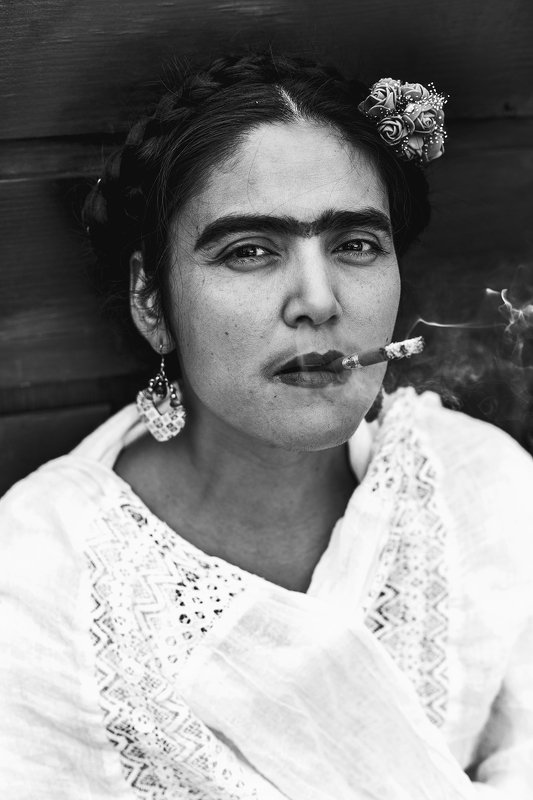 портрет. чб. монохром. фрида Фрида фото превью