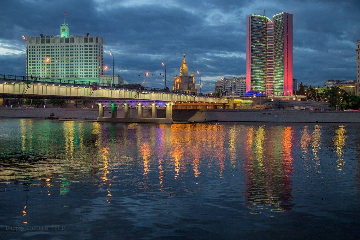 дом правительства, белый дом, правительство москвы, высотка, мост, новоарбатский, река, москва, вечер, подсветка, отражения, закат, Виктор Климкин