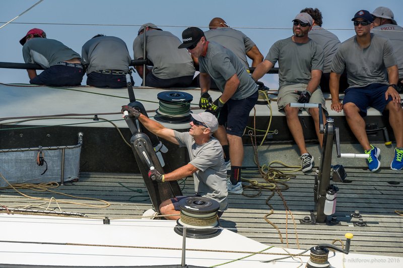 яхтинг, паруса, регата, спорт, море, rolex, regatta, regata, sailing, yachting, sail, яхта, гонка Работа триммера на регате фото превью