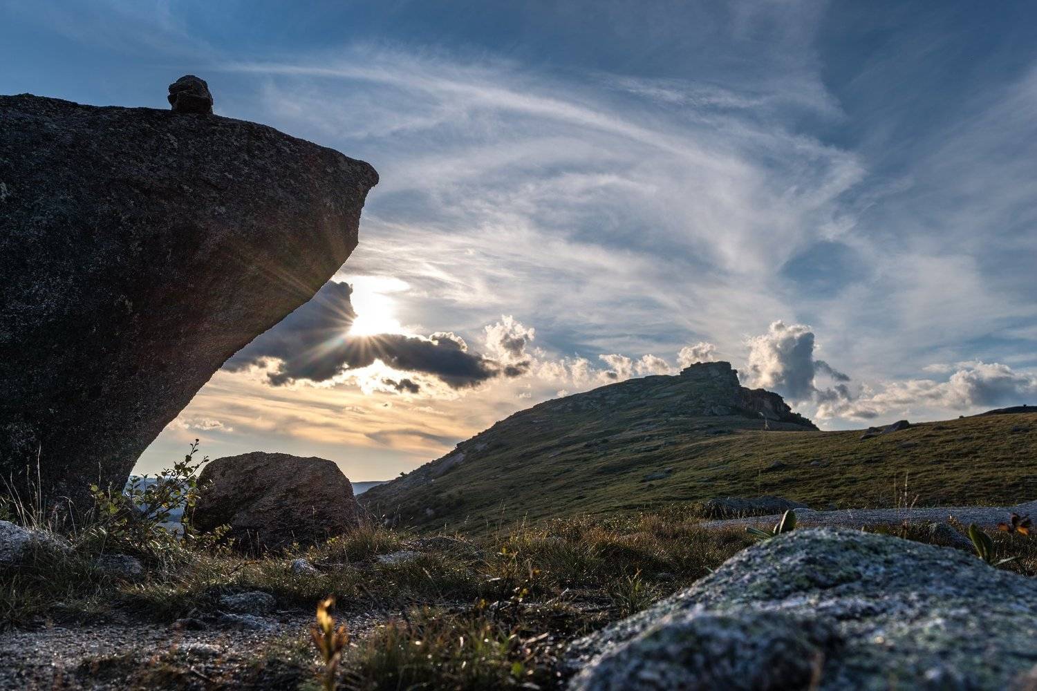 горы, сибирь, саяны, западный саян, ергаки, ник васильев, закат, скала, солнце, Николай Васильев