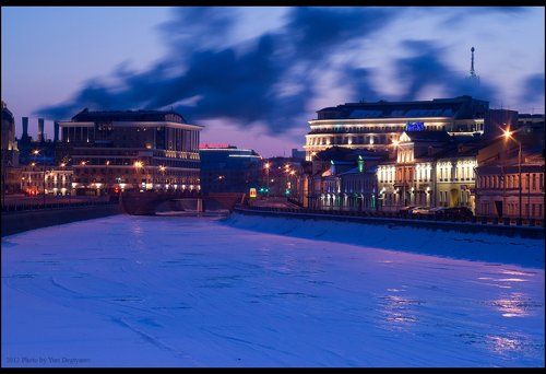 Москва. Вид на Малый Москворецкий мост.