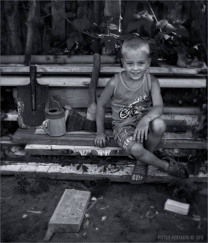 , Виктор Перякин