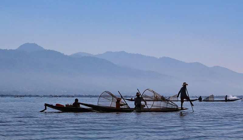 бирма, мьянма, озеро, инле, рыбак Рыбаки на озере Инле (Бирма) фото превью