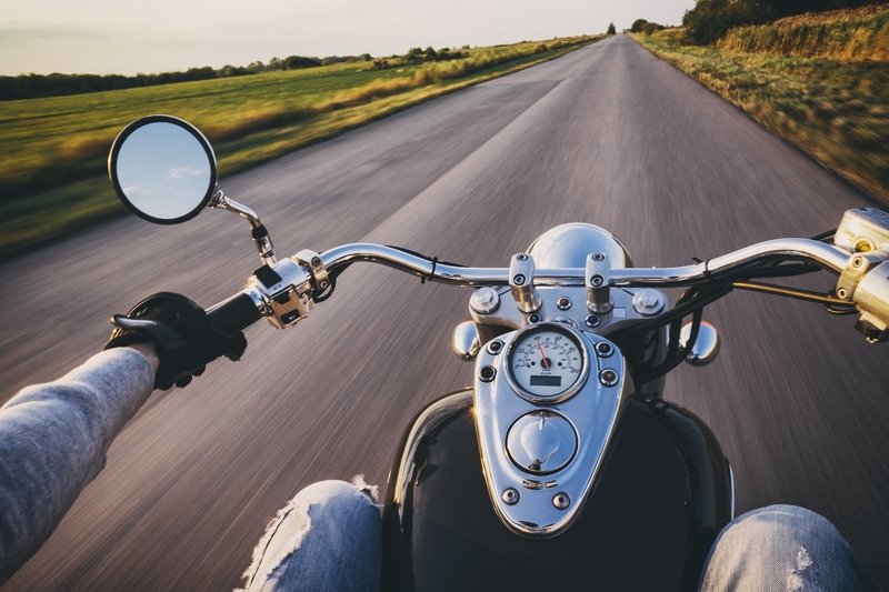 Riding free фото превью