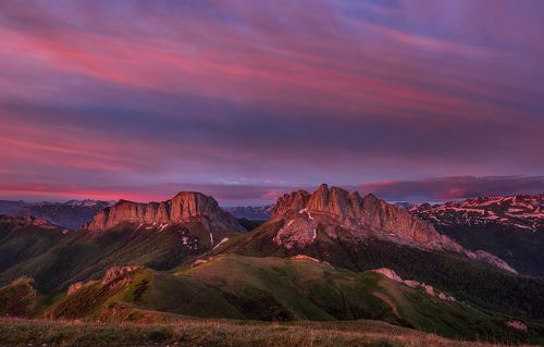 Малиновый рассвет.
