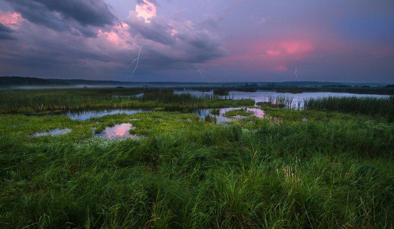 Гроза после заката... фото превью