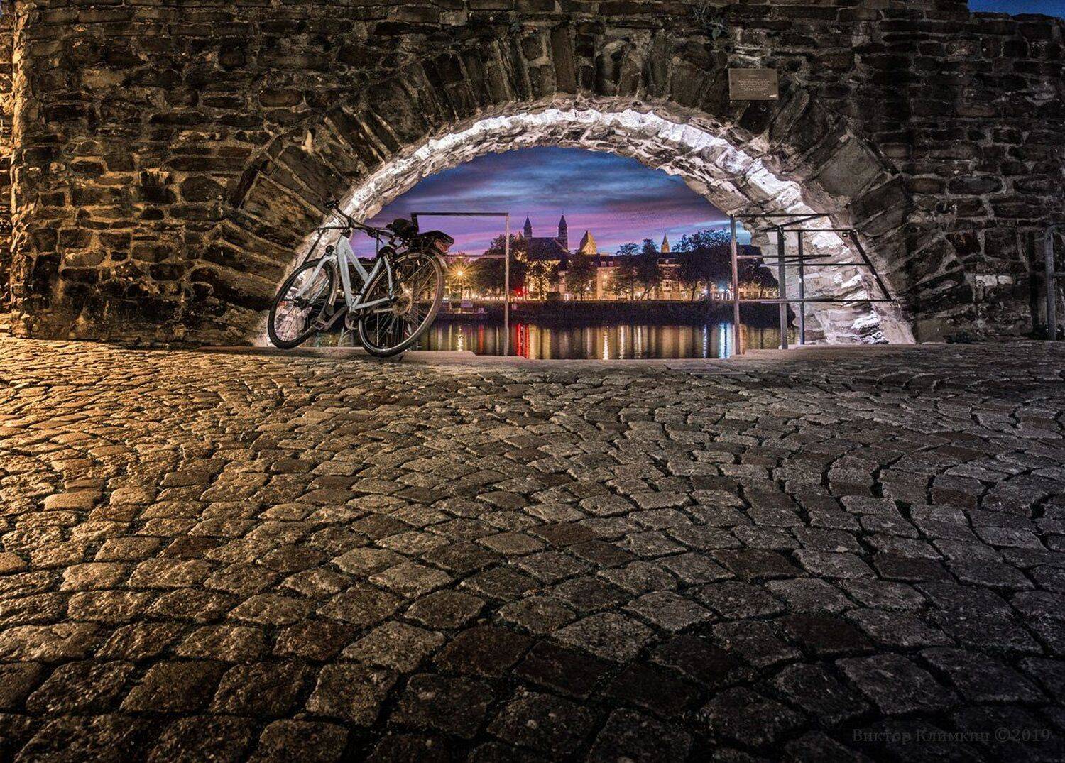 maastricht, niderland, bike, маастрихт, нидерланды, вечер, велосипед, Виктор Климкин