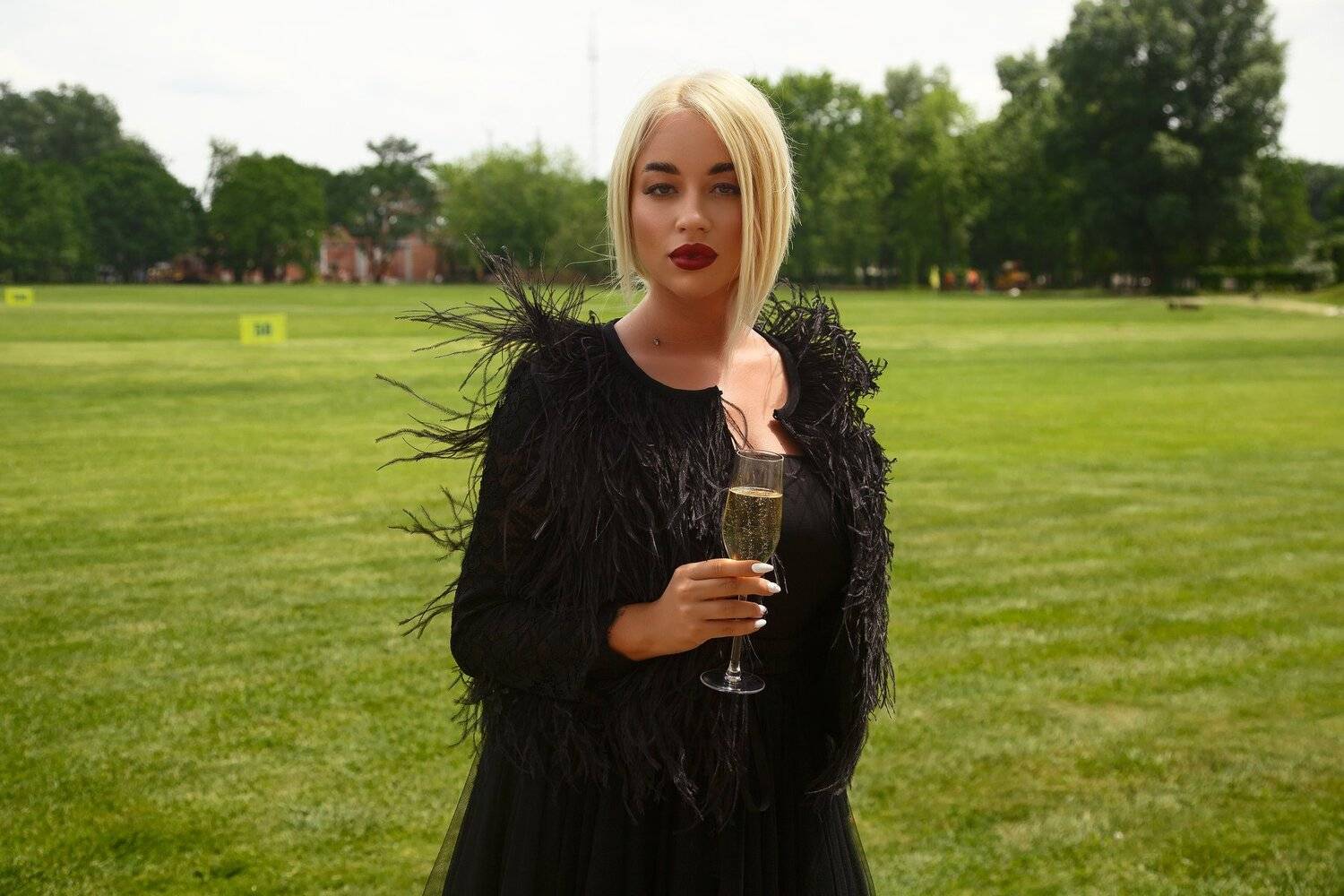 Девушка, Кривонос Вячеслав